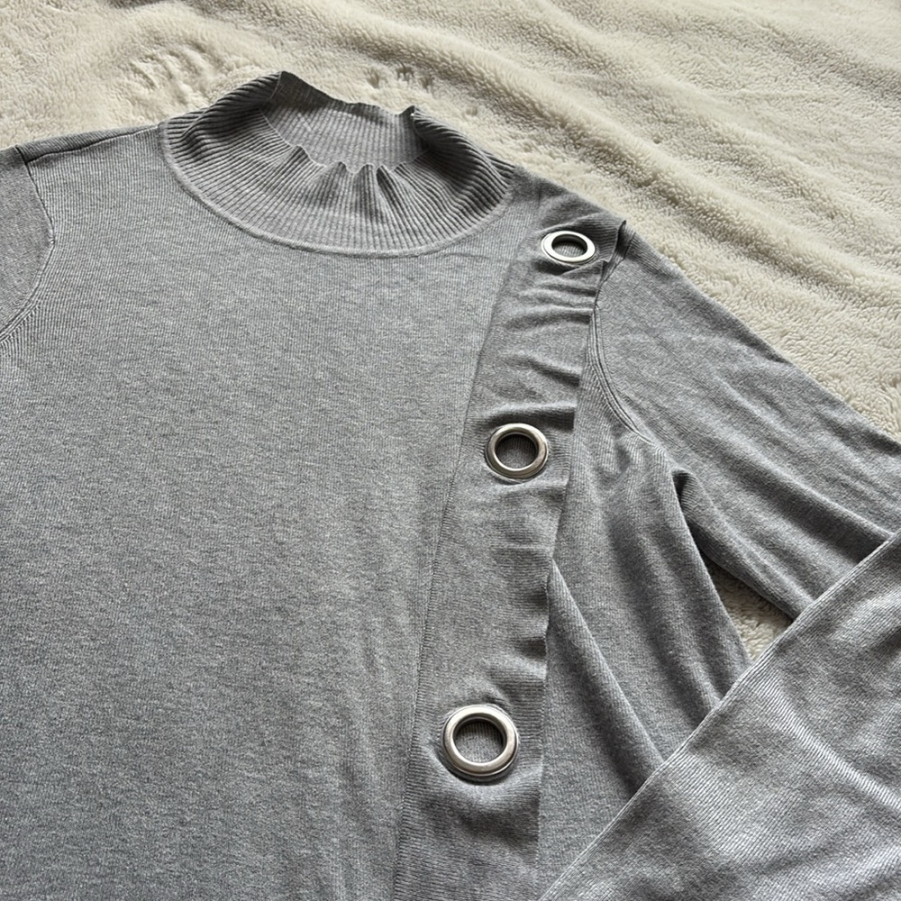 Cleo Asymmetrical Grunge Minimalist Streetwear Modern Edgy Mock Neck Long Sleeve - Picture 4 of 7